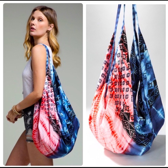 Ruggine Handbags - 🎉6x HP🎉 Ruggine Bohemian American Pie Bag